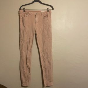 Light pink women’s skinny pants